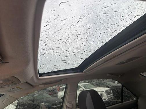 Lunar Mist 2005 Toyota Camry XLE V6