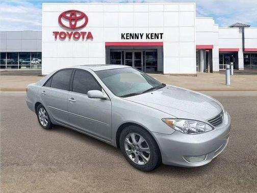 Lunar Mist 2005 Toyota Camry XLE V6