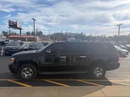 2013 Chevrolet Suburban 1500 LT