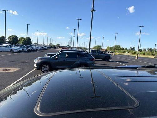 Midnight Black 2022 Toyota Sienna Limited