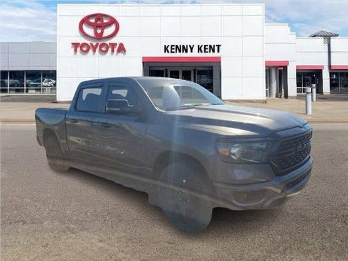 Granite Crystal Metallic Clearcoat 2023 RAM 1500 Big Horn/Lone Star