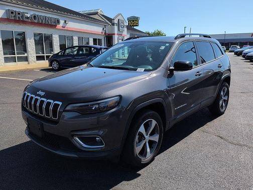 Granite Crystal Metallic Clearcoat 2022 Jeep Cherokee Limited