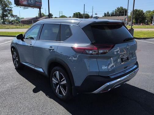 Boulder Gray Pearl 2023 Nissan Rogue Platinum