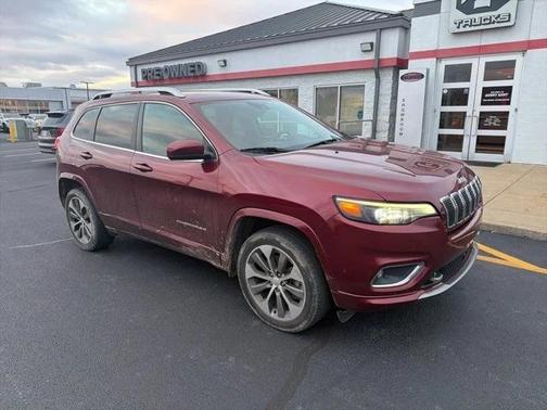 2019 Jeep Cherokee Overland