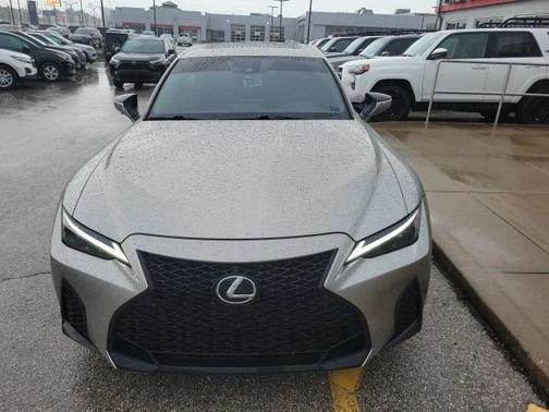 2022 Lexus IS 350 Base
