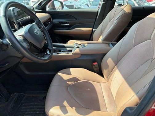 Ruby 2024 Toyota Grand Highlander Hybrid Platinum MAX