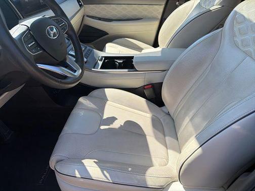 Becketts Black 2021 Hyundai PALISADE Calligraphy