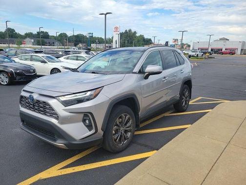 Silver Sky 2024 Toyota RAV4 Hybrid Limited
