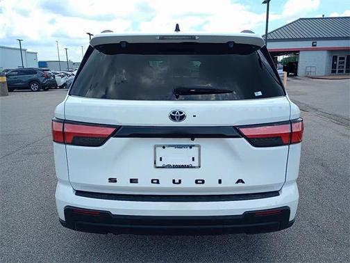2023 Toyota Sequoia SR5