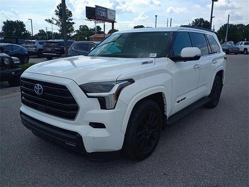 2023 Toyota Sequoia SR5