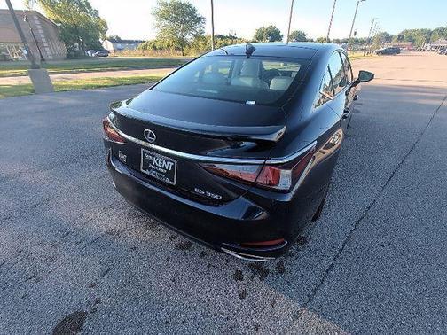 Mica 2025 Lexus ES 350 Ultra Luxury