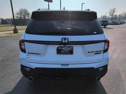2025 Honda Passport AWD Black
