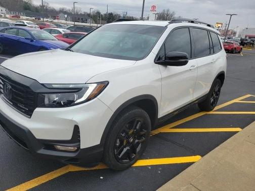 2025 Honda Passport AWD Black