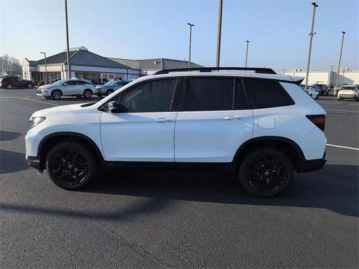 2025 Honda Passport AWD Black