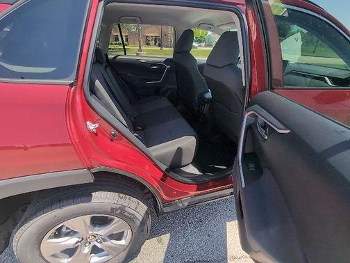 Ruby Flare Pearl 2025 Toyota RAV4 XLE