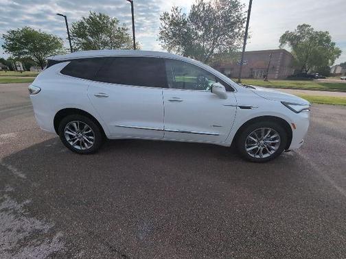 White Frost Tricoat 2023 Buick Enclave Avenir FWD