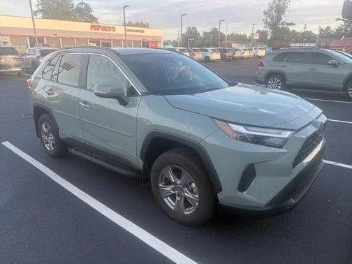 2023 Toyota RAV4 Hybrid XLE