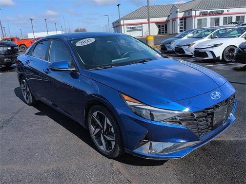 2023 Hyundai ELANTRA Limited
