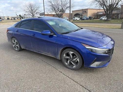 2023 Hyundai ELANTRA Limited