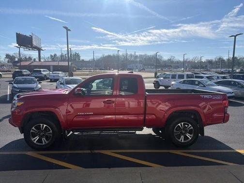 2017 Toyota Tacoma TRD Sport