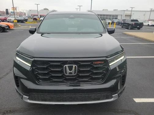 2024 Honda Pilot TrailSport