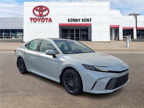 Wind Chill Pearl 2026 Toyota Camry XLE