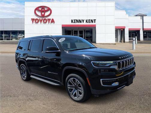 Diamond Black Crystal Pearlcoat 2022 Jeep Wagoneer Series III 4x4