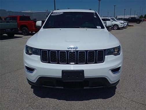 2021 Jeep Grand Cherokee Laredo