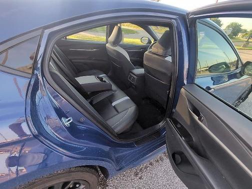 Reservoir Blue 2025 Toyota Camry SE