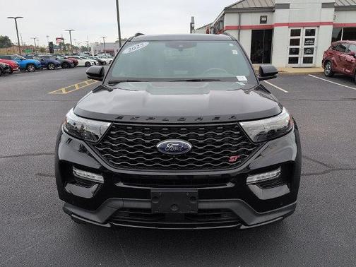 Agate Black Metallic 2021 Ford Explorer ST