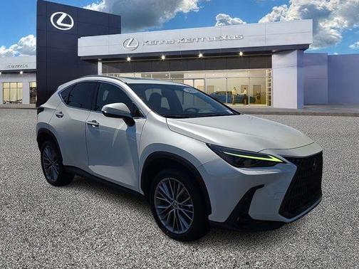 Eminent White Pearl 2023 Lexus NX 350h Luxury