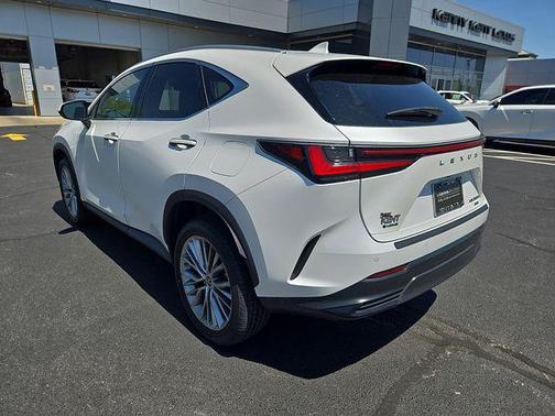 Eminent White Pearl 2023 Lexus NX 350h Luxury