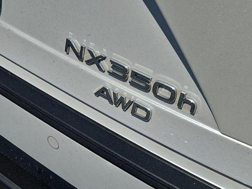 Eminent White Pearl 2023 Lexus NX 350h Luxury