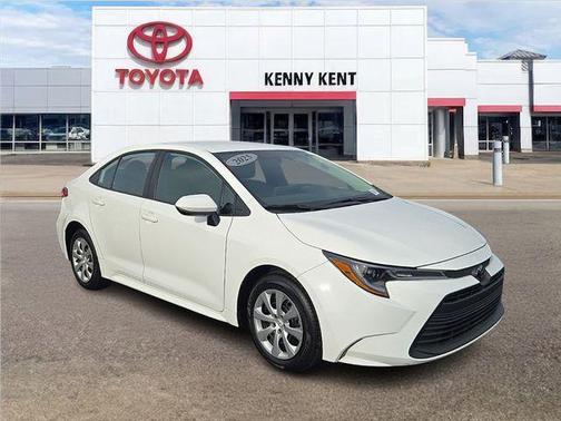 Ice Cap 2025 Toyota Corolla LE