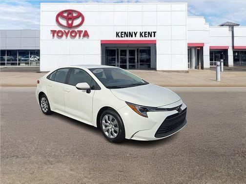 Ice Cap 2025 Toyota Corolla LE