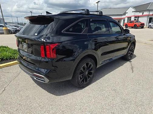 2022 Kia Sorento SX