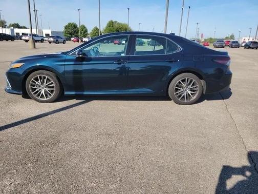 2021 Toyota Camry XLE