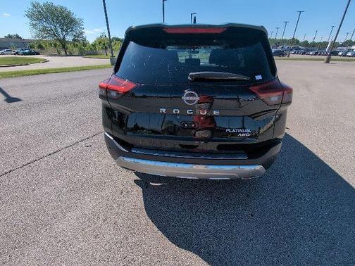 Super Black 2023 Nissan Rogue Platinum