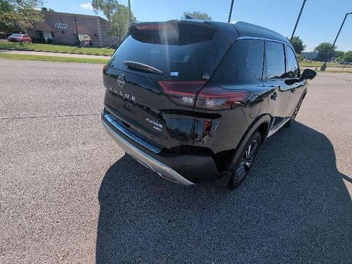 Super Black 2023 Nissan Rogue Platinum
