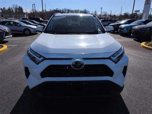 2024 Toyota RAV4 XLE
