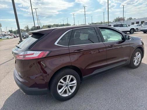 2020 Ford Edge SEL