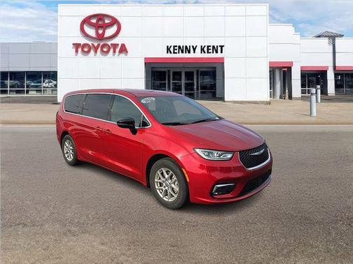 2025 Chrysler Pacifica L