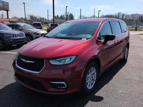 2025 Chrysler Pacifica L