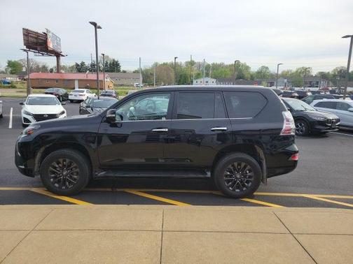 2023 Lexus GX 460 Premium