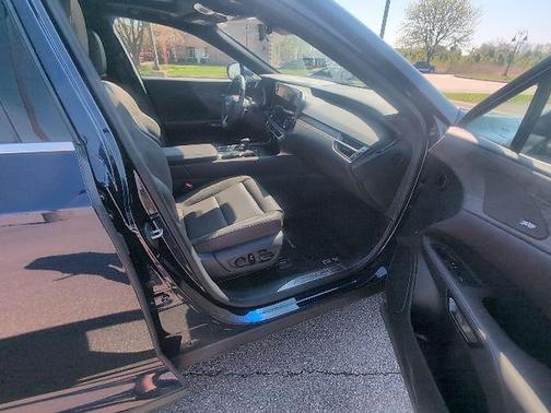 Mica 2025 Lexus RX 350 Luxury