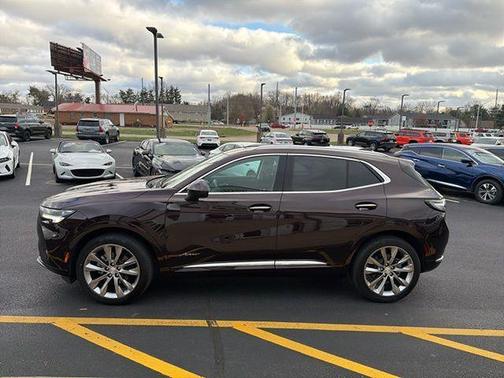 Rich Garnet 2021 Buick Envision AWD Avenir