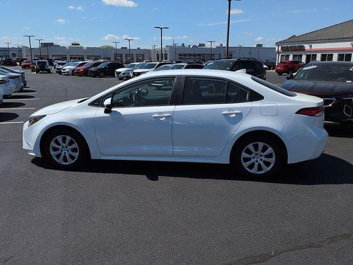 Ice Cap 2025 Toyota Corolla LE