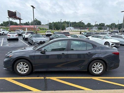 Underground 2025 Toyota Camry LE