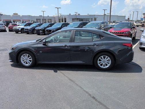 Underground 2025 Toyota Camry LE