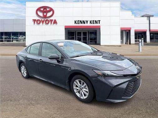 Underground 2025 Toyota Camry LE
